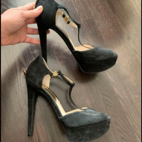 MK heels - Picture 3 of 5